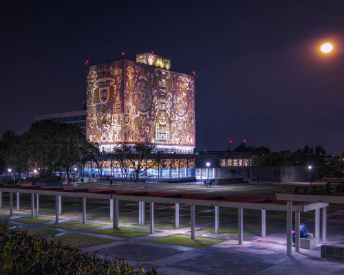 ../assets/images/featured/unam-central-library-2.png
